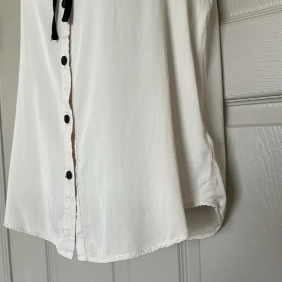 Cooperative Top - Picture 4 of 12